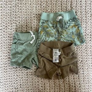 Carter's Leaf Print and Solid Shorts Trio
